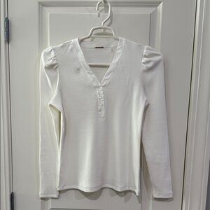 Elle Tahari White V-Neck Women's Top